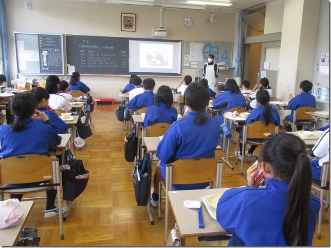 IMG_2227 (2) IMG_2227 (2)